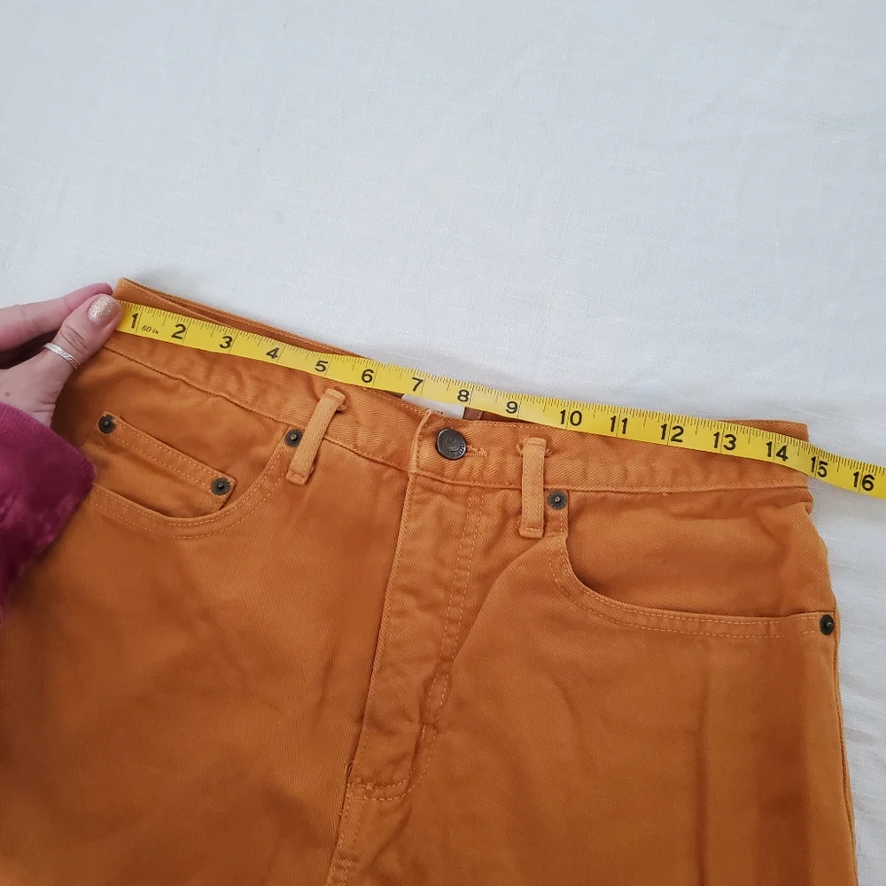 Vintage Guess caramel jean shorts 30 inch waist 14